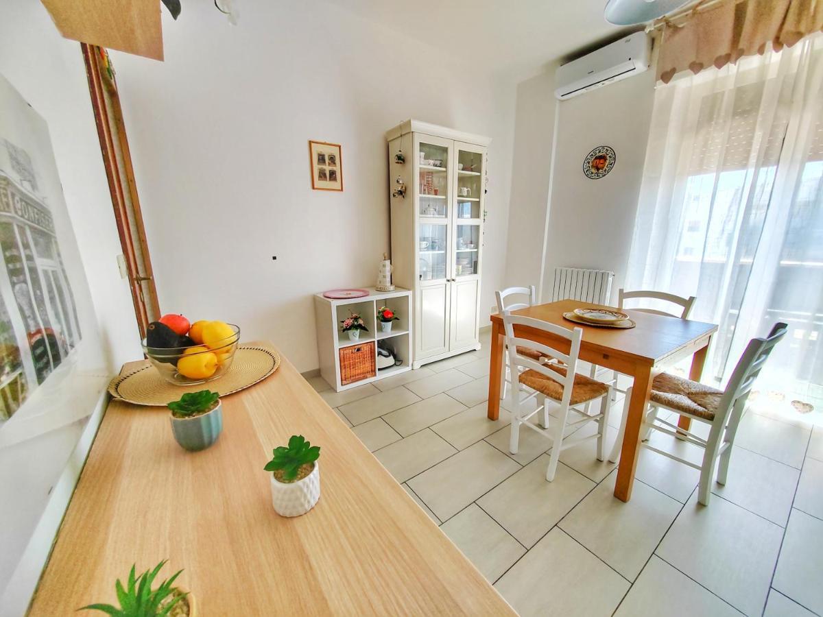 Dimora Sea View Apartamento Monopoli Exterior foto